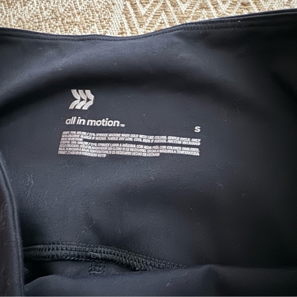 All In Motion Super Hight Waist Black Leggings - Picture 2 of 3